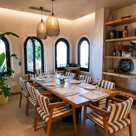 Pampas Duplex מלון Kryemëdhej